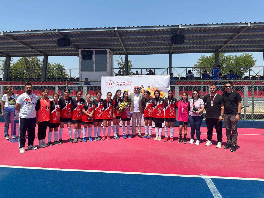 Volkan kızlar6-i68835cf88e061.jpg